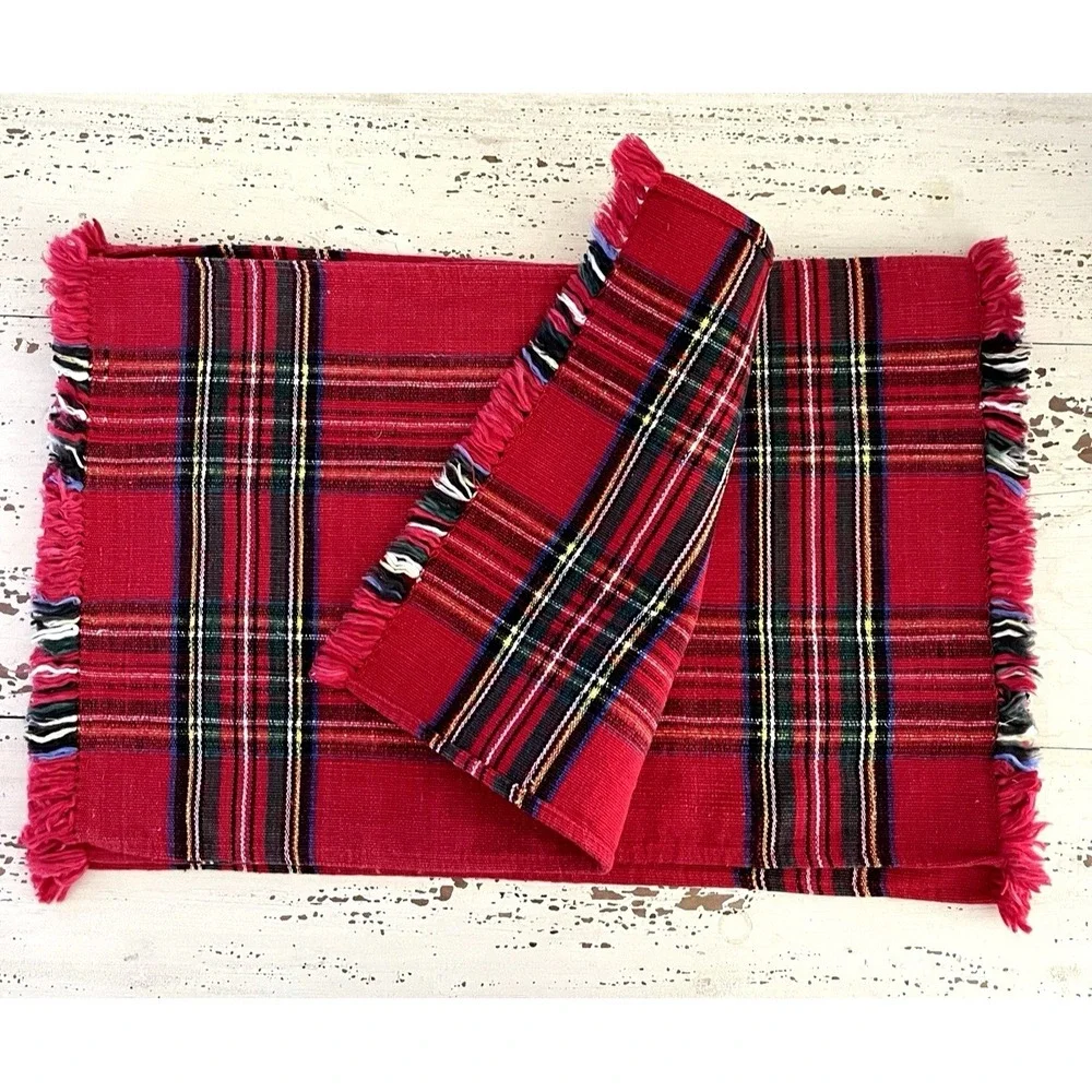 Red Plaid Christmas Paper Napkins CASPARI -5 Red Plaid Christmas Woven Placemats - Picture 4 of 9